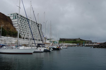 Terceira - Les Açores - La marina d'Angra 1
